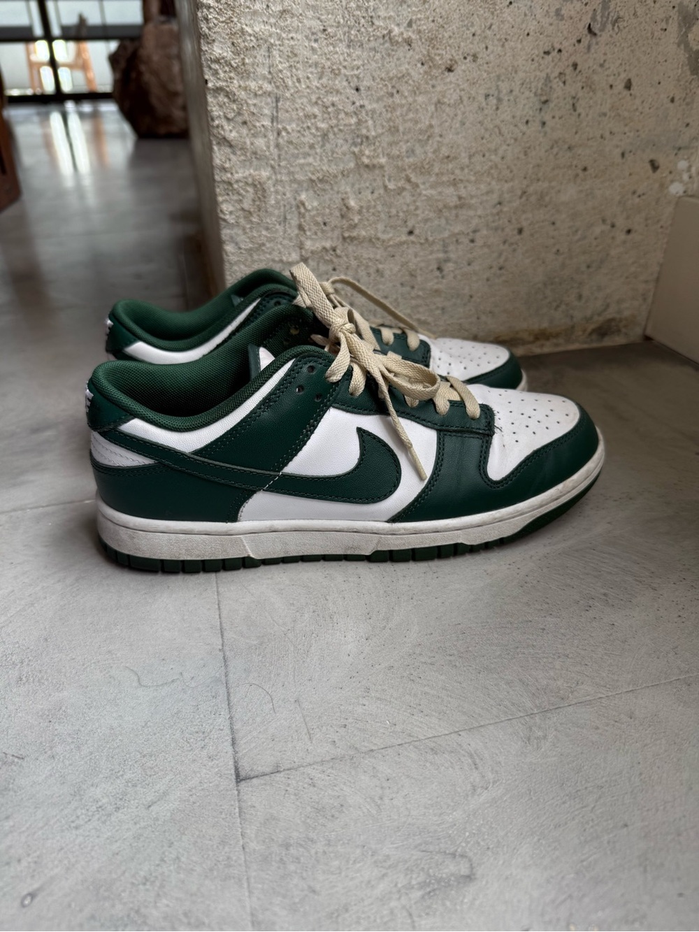 Nike Dunk Low Sneakers - Green & White